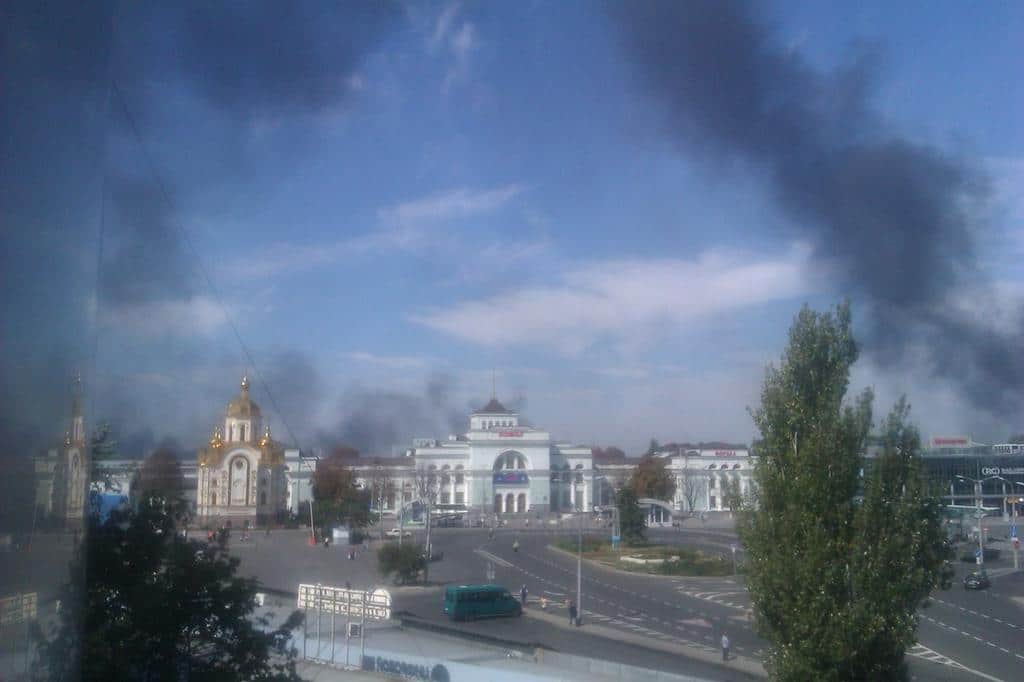 Pro-Russian separatists and the Russian troops attacked the airport in Donetsk by “Grad” and artillery