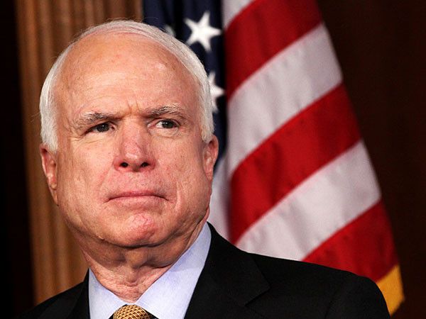 McCain ”optimistic” over prospects of U.S. lethal aid to Ukraine