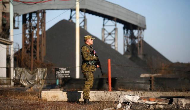 Russian terrorists forced miner to repair heavy equipment under pain of death – SBU