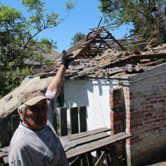 Russia`s hybrid forces attack Maryinka, damage civilians` houses