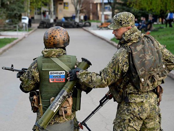 Ukraine unilaterally hands over 15 militants