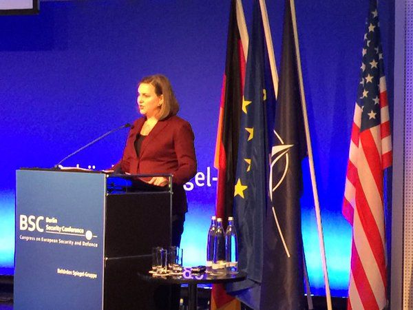 Nuland to travel to Moscow to discuss Minsk implementation