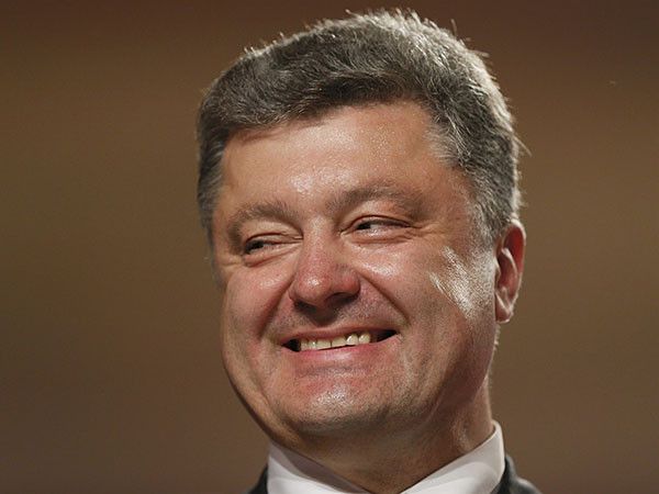 Ukrainian President`s 2016 e-declaration: $26 mln in bank accounts, flats, land and jewelry
