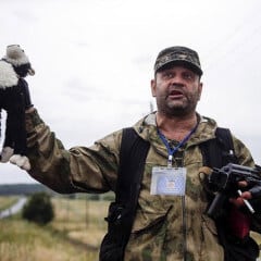 Russian journalist presents proofs of Russian Colonel Sergey Dubinsky involvement in MH17 downing