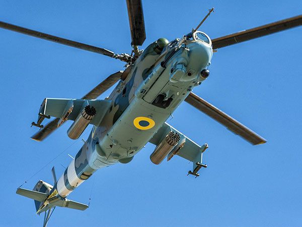 Ukrainian attack helicopter Mi-24PU1 meets all modern warfare requirements – Ukroboronprom (Photo, VIDEO)