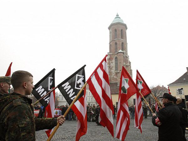 GRU (Russian military intelligence), were in contact with the MNA, a Hungarian neo-nazi organization