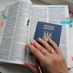 Citizens of Ukraine will be able to apply for passports abroad