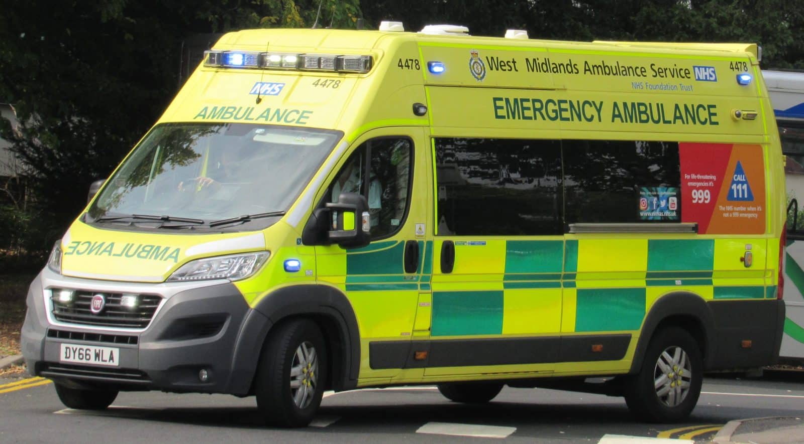 Great Britain will donate 20 ambulances to Ukraine