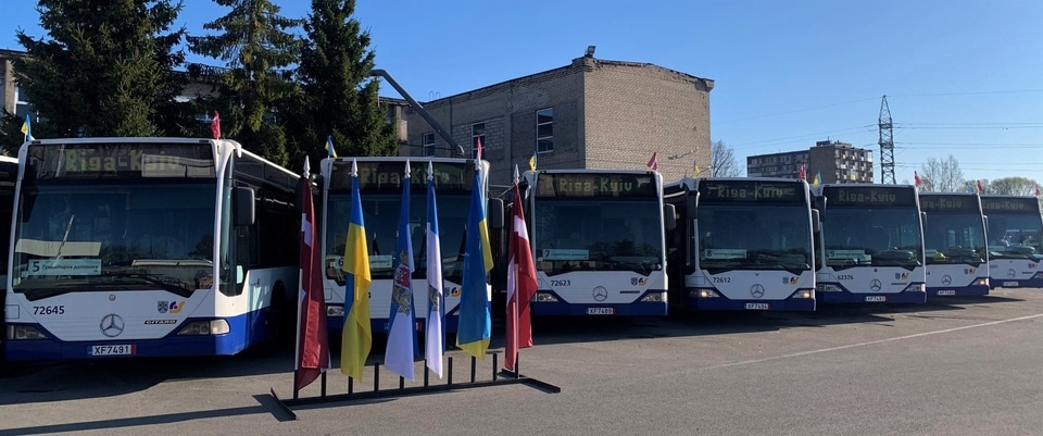 Latvia sent 11 buses with humanitarian aid to Ukraine