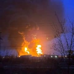 6 videos of helicopter attacks on the Russian oil depot near the Ukrainian border