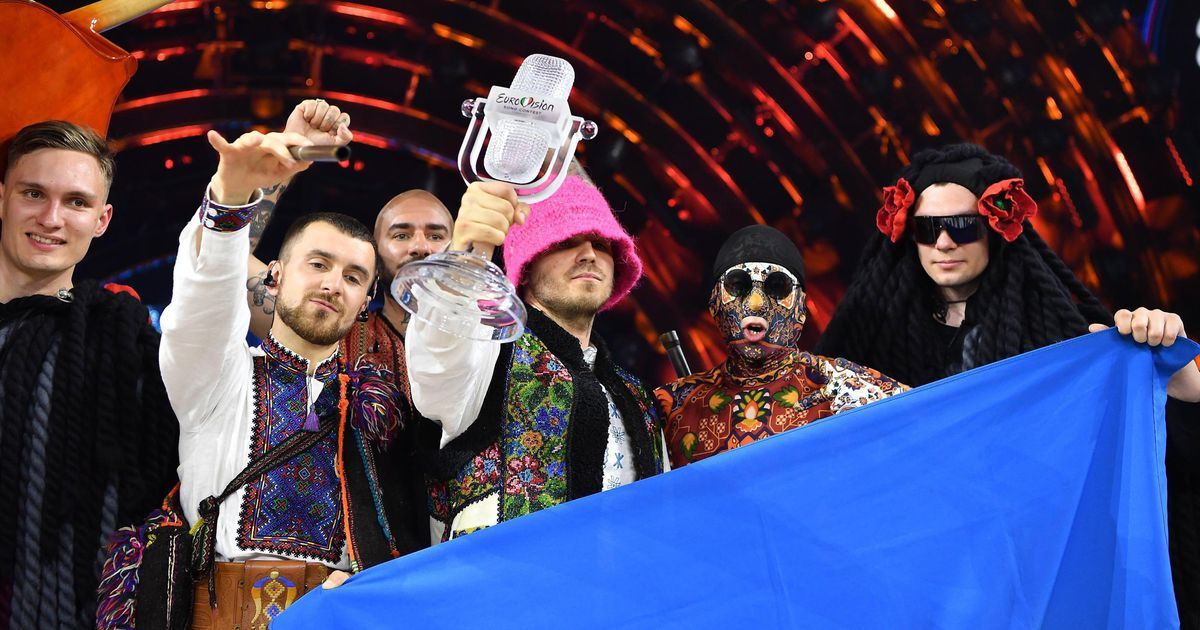 Kalush Orchestra sold the Eurovision-2022 crystal cup for $ 900,000 to help the Armed Forces of Ukraine