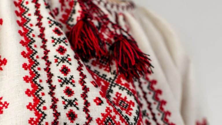 Cultural code: what is the significance of the Ukrainian embroidery ornament?