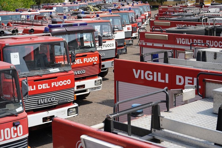 Ukraine received 45 fire trucks from Italy