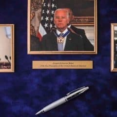 US President’s pen was sold for UAH 600 thousand – funds will support The Armed Forces of Ukraine