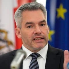 Austrian Chancellor criticized European Commission due to dispute over oil embargo against Russia