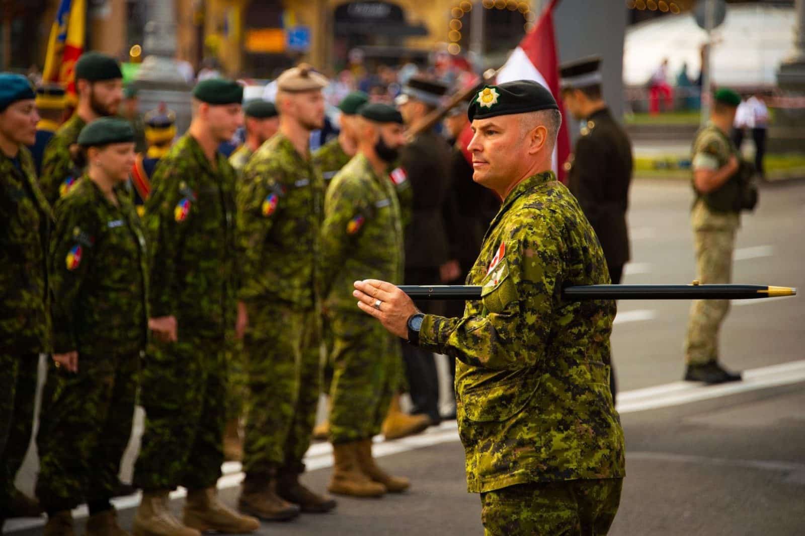 225 instructors from Canada will help train the Ukrainian military in Great Britain