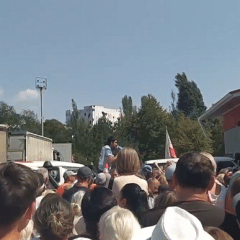 A “hunger riot” took place in occupied Mariupol due to the lack of a humanitarian aid: video