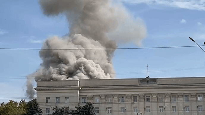 Explosion took place in building of the so-called Russian “government” in occupied Kherson: video