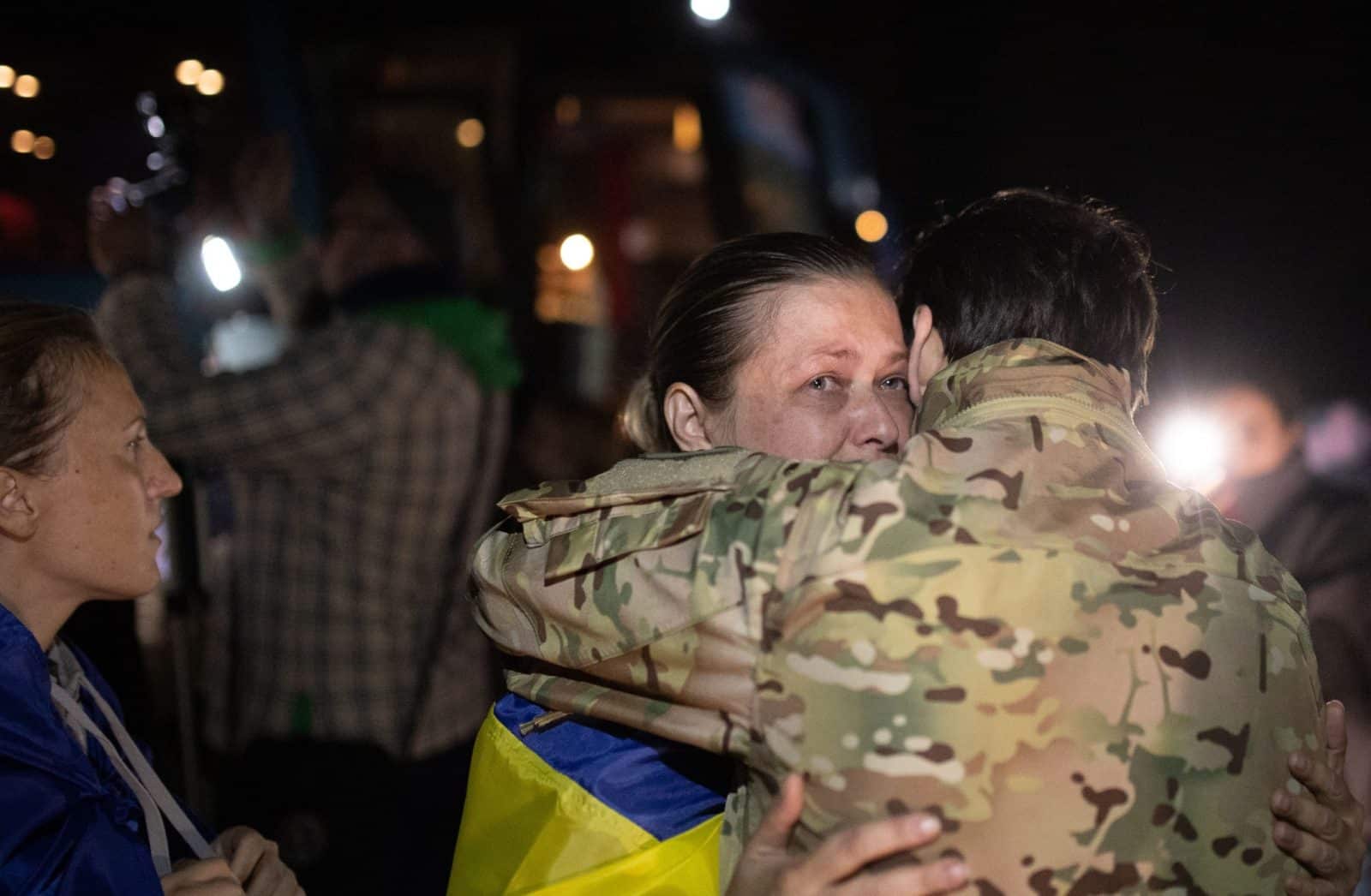 Ukraine released 978 people from Russian captivity
