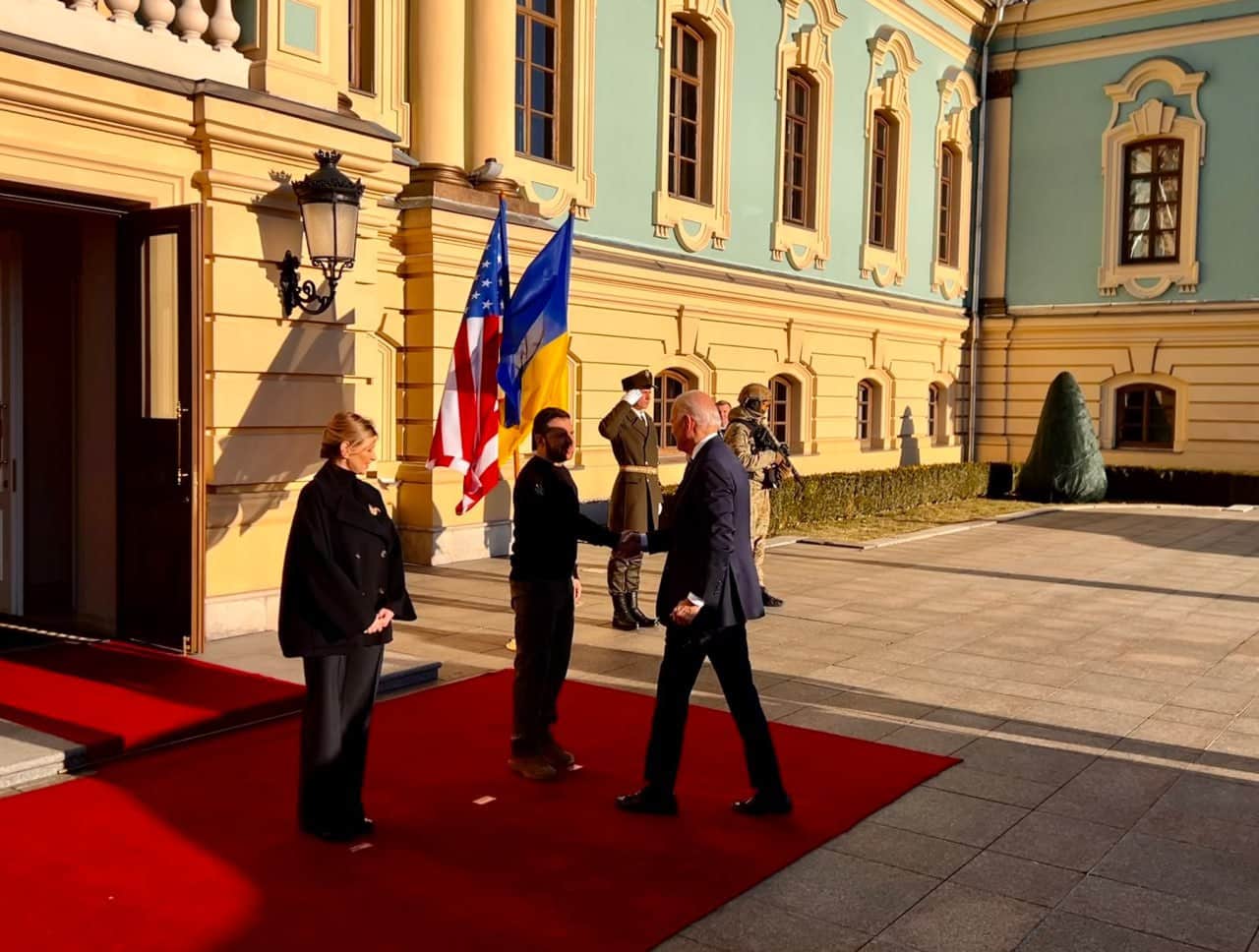 US President arrived in the capital of Ukraine to demonstrate support: photos, video