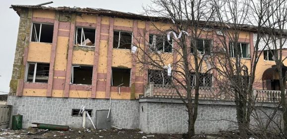Russia shelled Donetsk region, 52 сivil objects were destroyed and damaged: photos