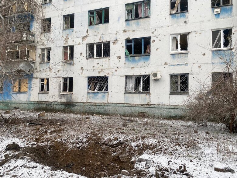Russian troops shelled a city in the Dnipropetrovsk region, a woman was killed: photos