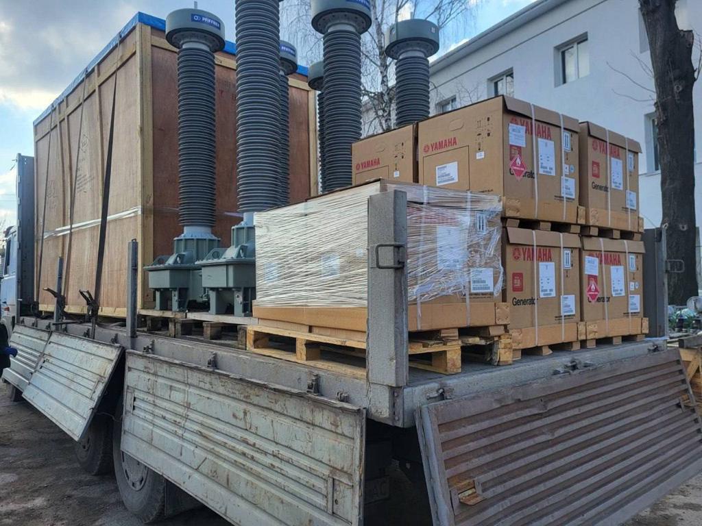 Korea, the Netherlands and Japan handed over 10 tons of energy equipment to Ukraine