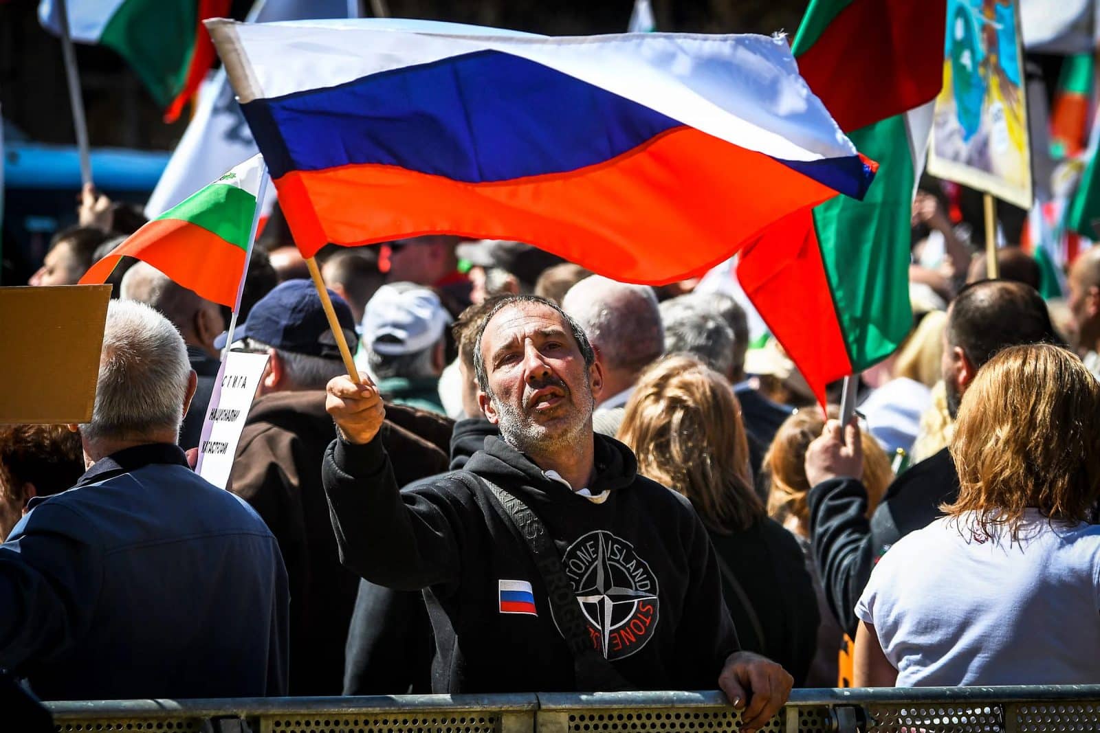 “Bulgaria for peace.” The Kremlin found a new job for “anti-vaxxers”